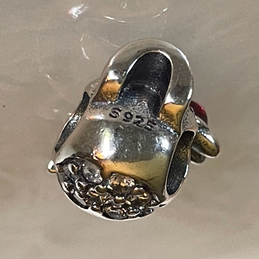 Bracelet Charm Skull with Butterfly, Rose & Rhinestones - Picture 8 of 10
